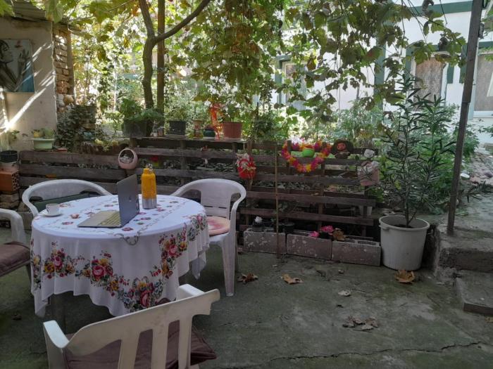 Private Room & Terrace