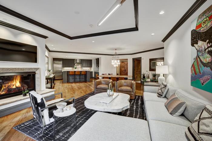 Luxury 3 Bedroom Condo at The Arrabelle