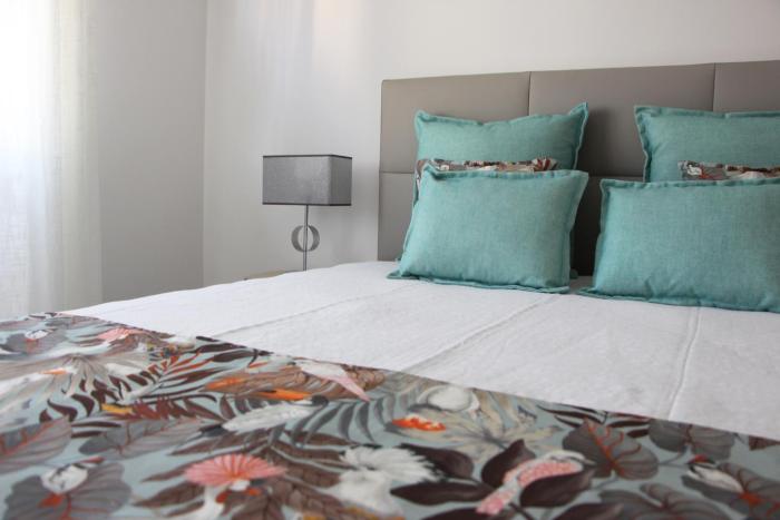 ARRUDA GARDEN LUXURY APARTMENT with AC