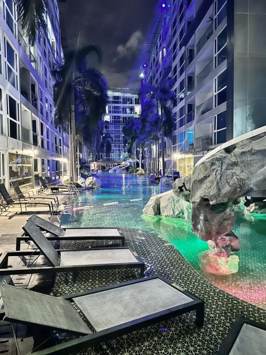 Centara Pattaya Apartment