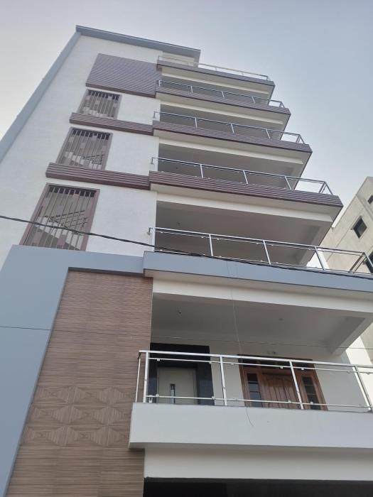 Servostay KPHB Phase 15 New Stunning 3 BHK - 1st Floor