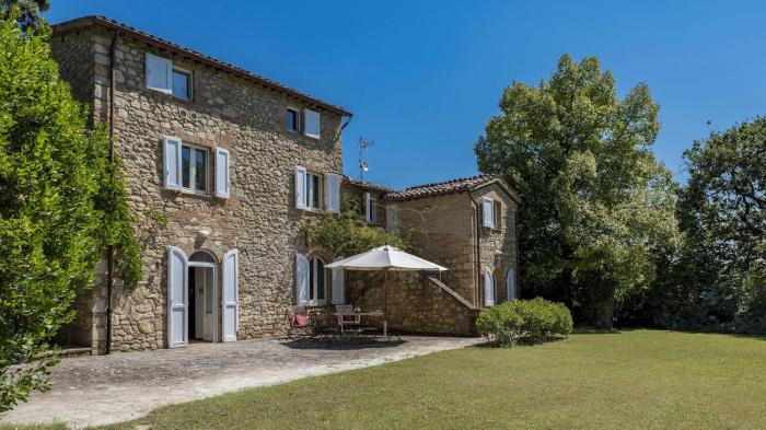 CASALE LE QUERCE DI CETONA 8, Emma Villas