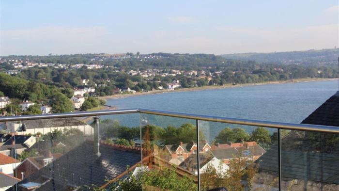 Tichbourne Street, Mumbles