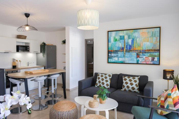 Appartement La Balagne , Bord de mer, Grande Terrasse, SantAmbroggio