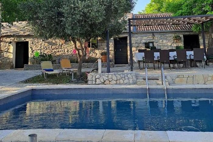 Family friendly house with a swimming pool Benkovac, Zagora - 21720