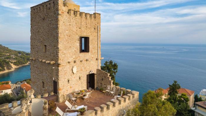 TORRE GRIMALDI 2&2, Emma Villas