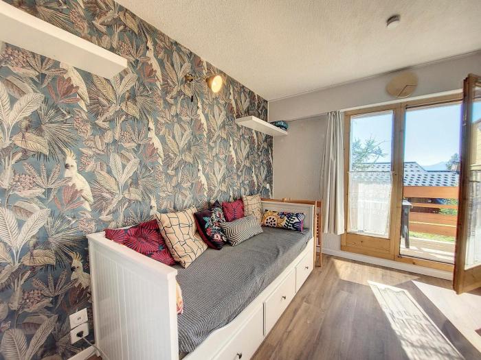 Studio rénové 4 pers, balcon sud, proche pistes - FR-1-275-138