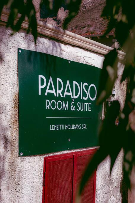 Panoramic piano 1 old