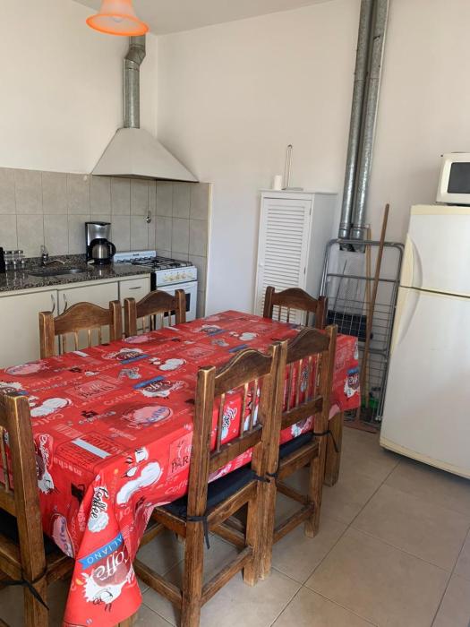 ALMIRANTE BROWN 235 Planta Alta D-2