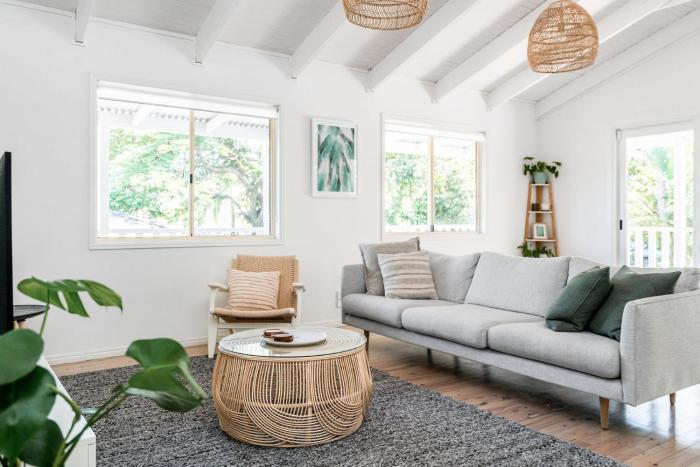 Hummingbird - coastal sanctuary near Tallow Beach