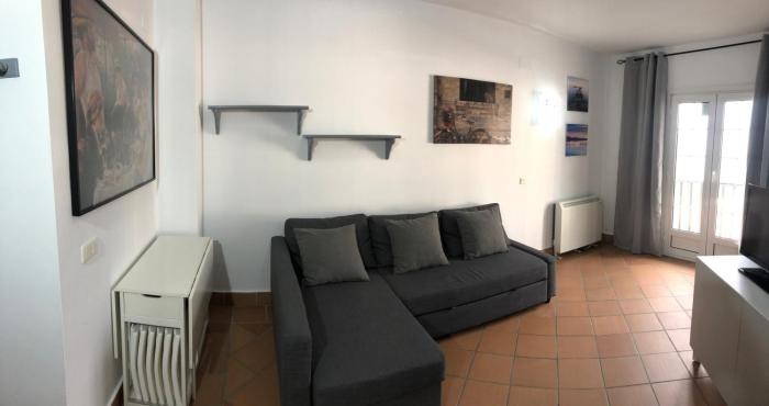 Plaza Andalucia Edificio Dornajo 215