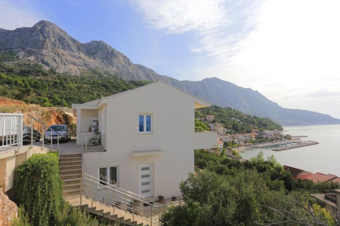 Apartments by the sea Podgora, Makarska - 21817