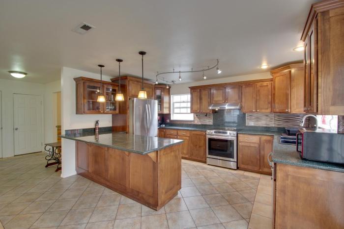 Crescent City Home with Hot Tub Half-Block to Beach