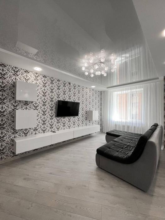 Люкс апартаменти 2-к у Центрі - Мережа HELEN