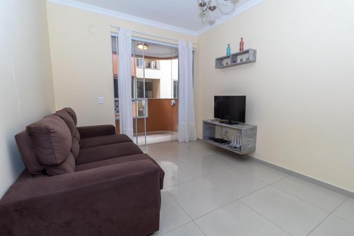 050 - Apartamento 2 dorm para 7 pessoas em Bombas