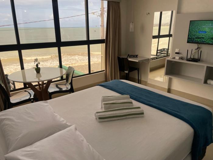 Flat Pé na Areia Frente Mar 102 Bessa