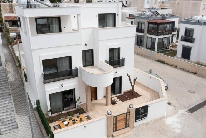 Luxury 4 Bedroom Villa with Private Pool 200m to Beach - Yeni Dünya Bodrum