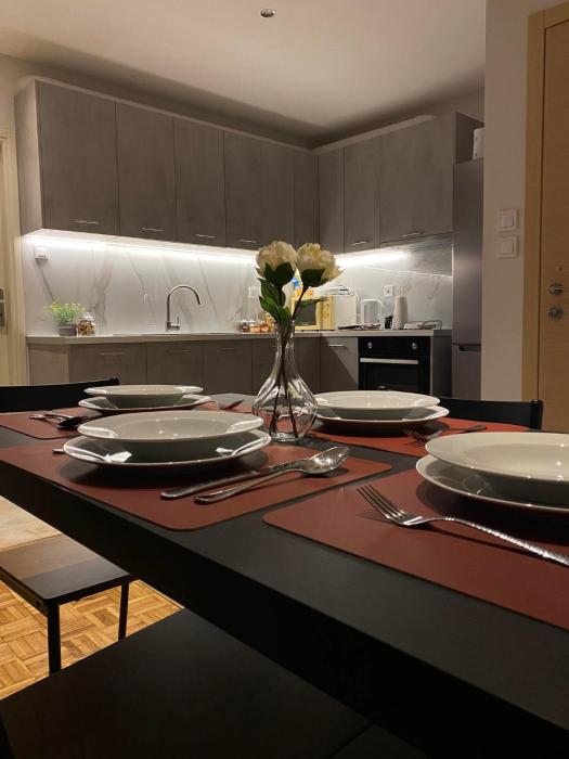 Lydias City View Apartment