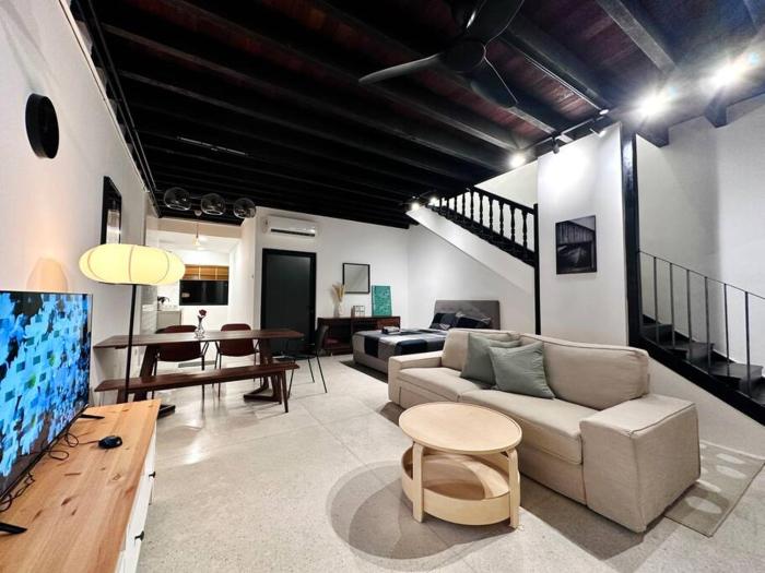 (New) Fettes Villa for 20Pax @CentralPenangGurney