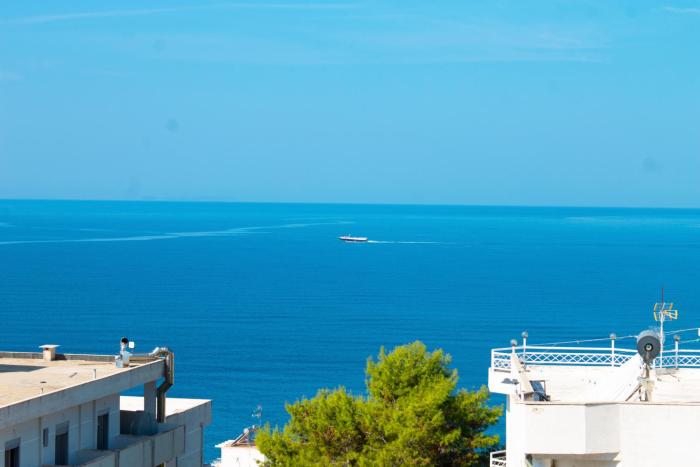 Day Lux Apartments