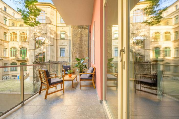 Best Seasons Garden Family