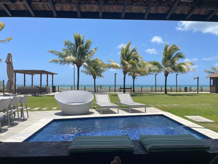 Luxuoso Bangalô na Beira-mar de Muro Alto