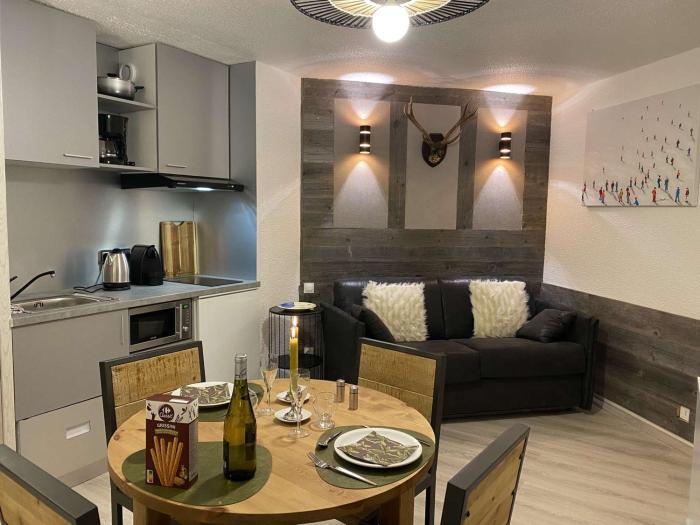 Appartement rénové pour 2 avec WiFi au centre de Val Thorens, proche pistes et commerces - FR-1-637-71