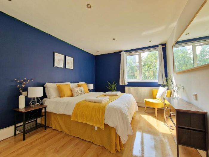 Edgware road - 2 Beds 4 Sleeps