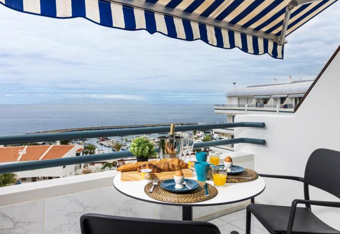 Wonderful Sea View apartment