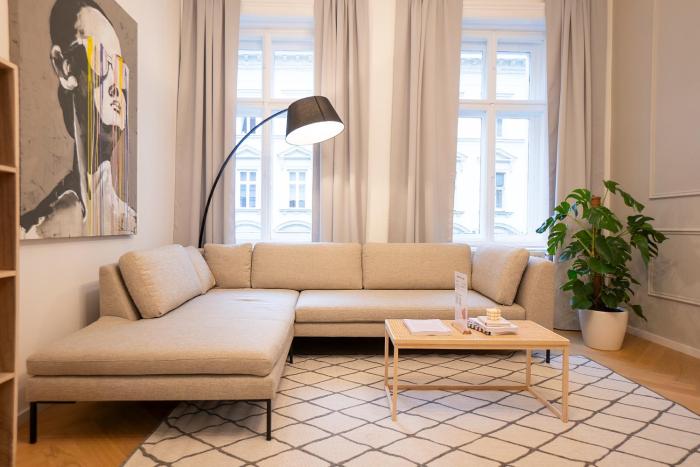 Spacious 110м2 flat in the city center