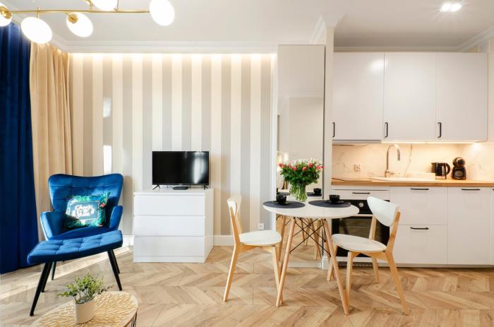 SKY Home- Blue Apartament -Manufaktura, Bezpłatny Parking, Klima, Dostęp na KOD