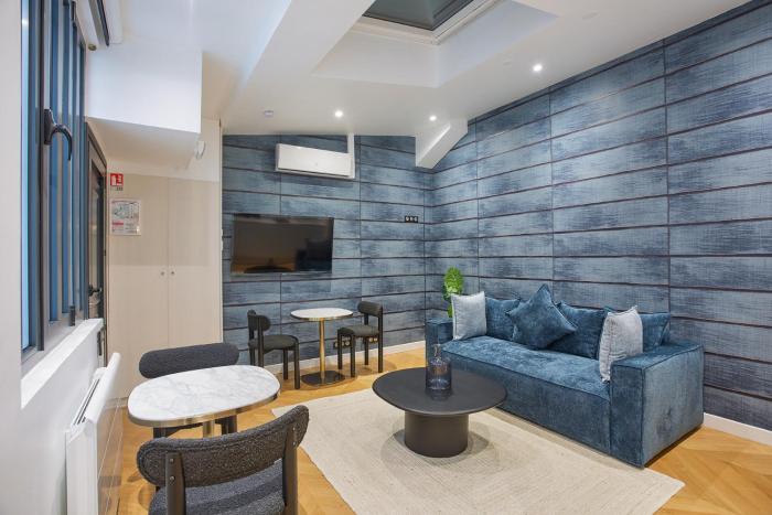 Apartment Saint Germain des Prés by Studio prestige