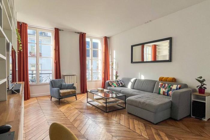 Luxurious Apartment in Marais