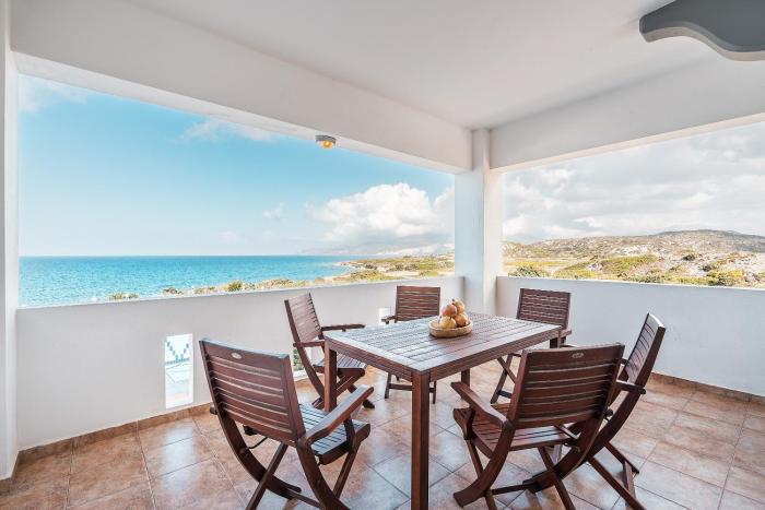 White Pearl Apolakkia 2