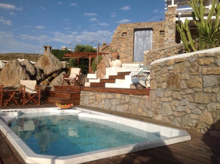 Villa Princess 5 4Bed with Small Tub Panormos Beach