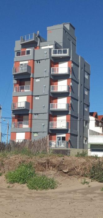 Santa Teresita frente al Mar