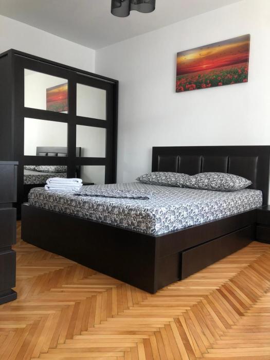 Studio Central Doamnei