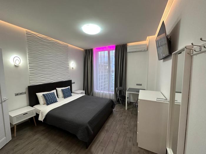 Rybalsky Studio Apartment Podil - Dnipro View