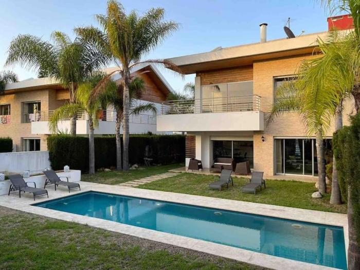 Luxury Villa Oasis, Bouznika Bay