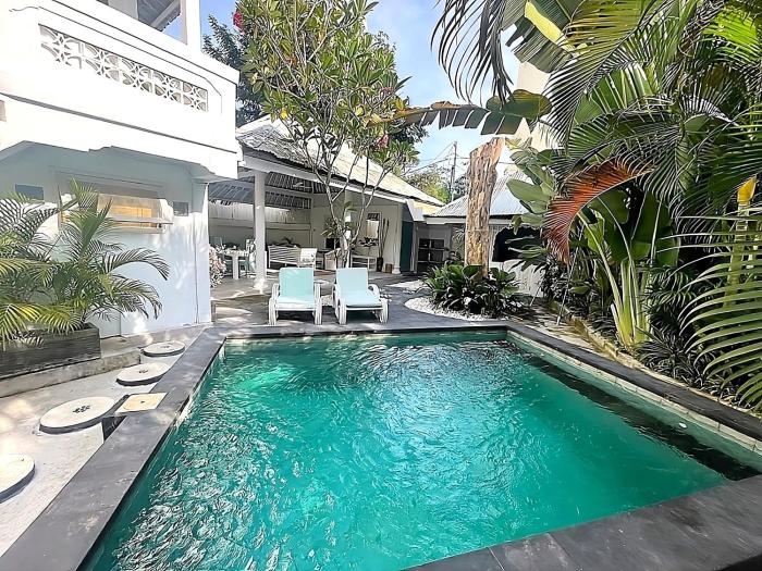 Dreams Villa -Private Pool, Fast Wifi, 2 min to Double Six Beach