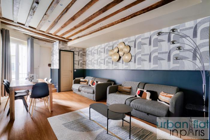 02 - Pretty 4BDR Flat in Paris