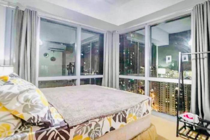 BGC Staycation 1-Bedroom Suite