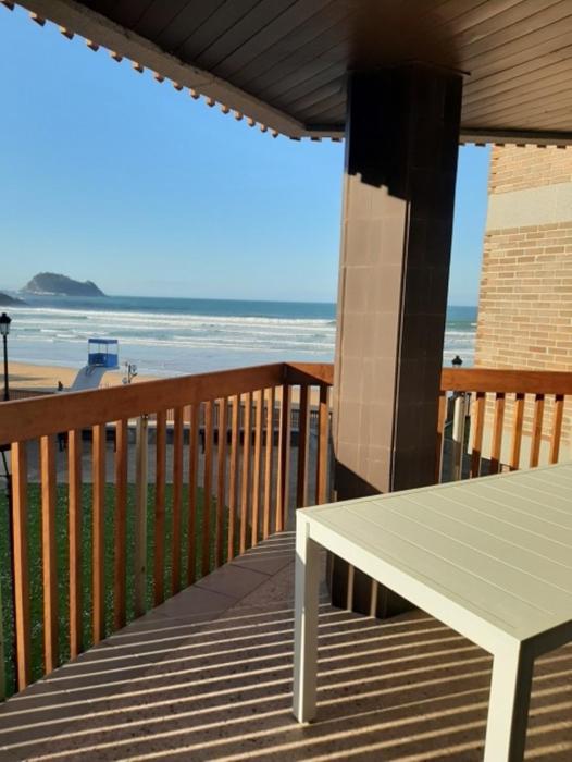 Muskaria Espectacular 1ª Línea Playa-piscina by Egona