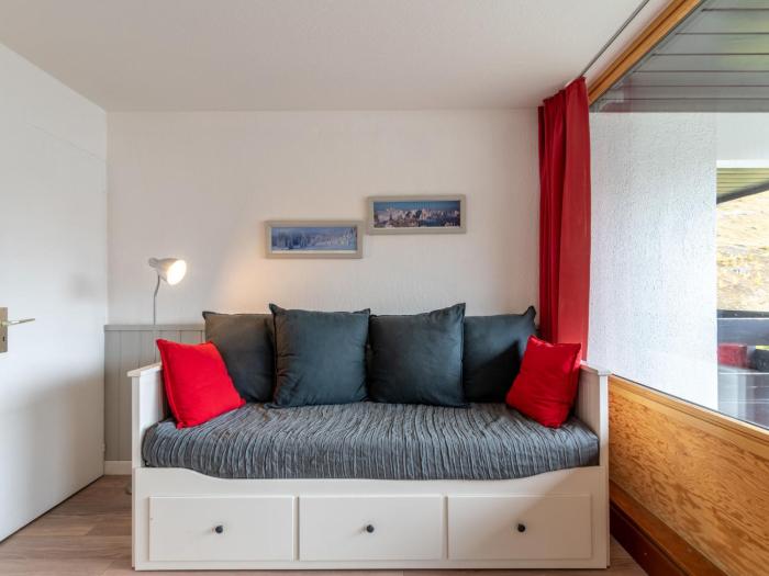 Studio Home Club - Lavachet-11 by Interhome