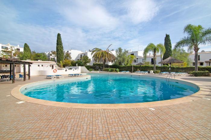 Flat 2 Bedrooms Cunha