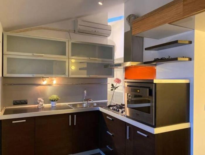 Sky-view apartmentin perfect city center Sofia