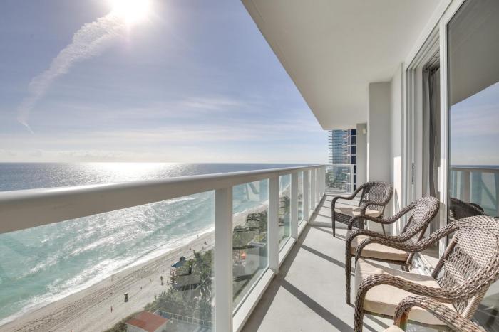 Sunny Isles Beach Retreat with Resort Perks!