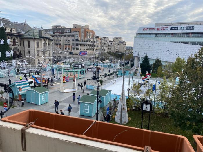 Blue light ultracentral