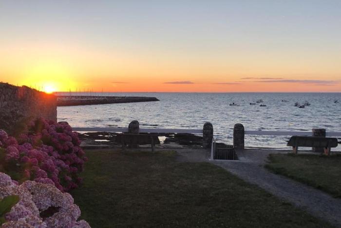 PIRIAC, Accès direct plage, 12 couchages