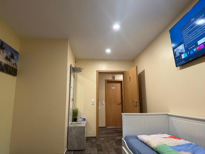 Modernes Apartment 3 mit 5 Schlafzimmer 6 einzelne Betten
